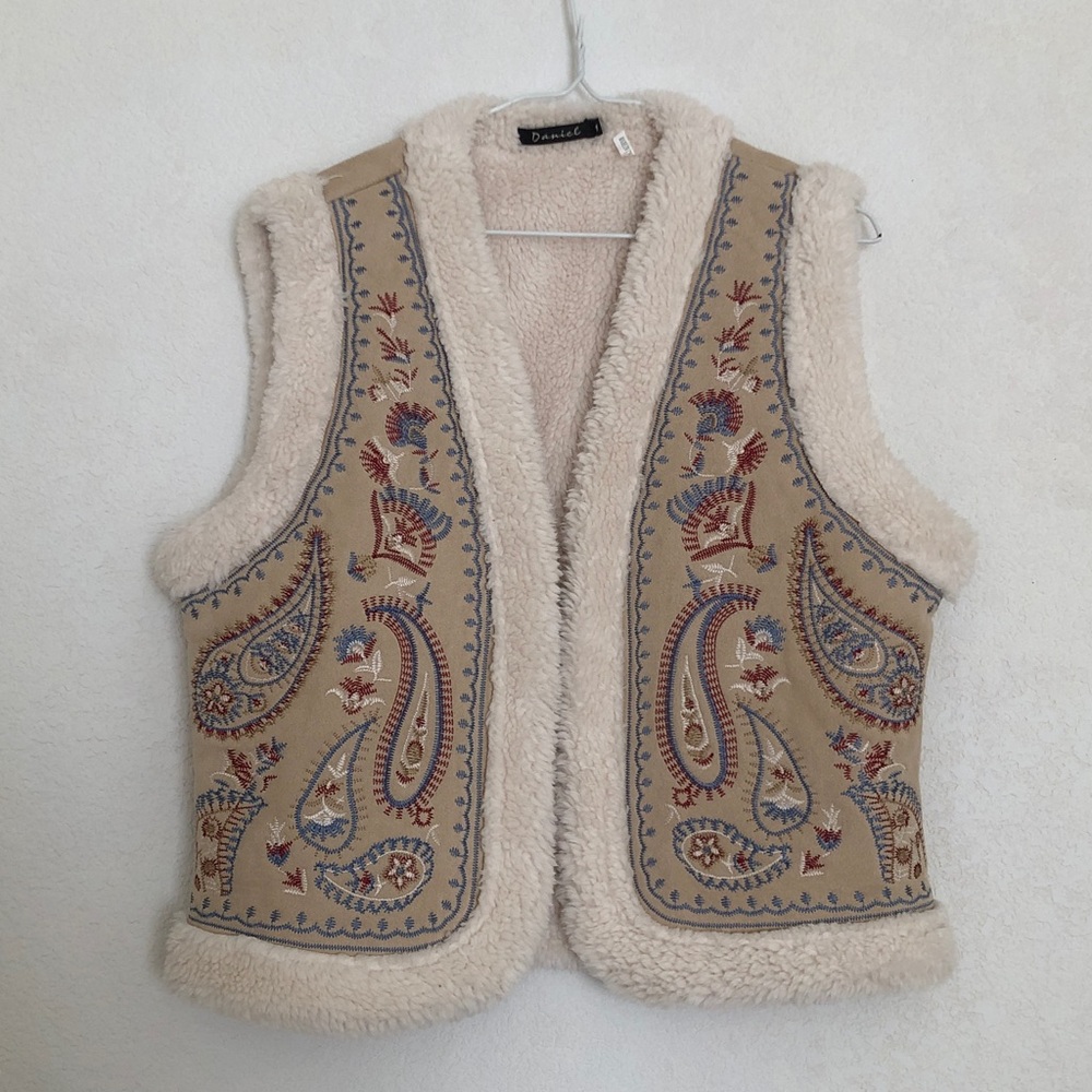 Embroidered Cream Sherpa Trim Vest